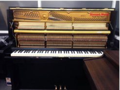 đàn Piano cơ Yamaha u2g