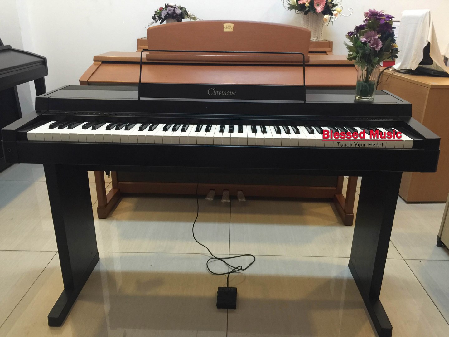 Mua Đàn Piano Điện Yamaha CLP 100 | Đàn Piano Điện | Piano Tân Bình