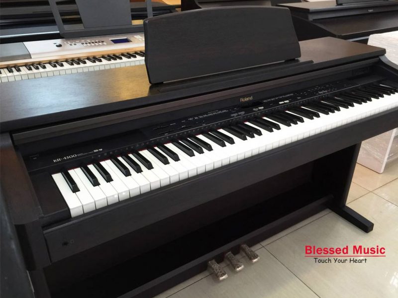 Mua Đàn Piano Điện Roland KR 4300 | Đàn Piano Điện | Piano Tân Bình