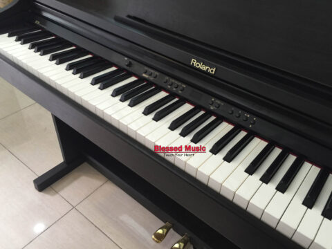 Alternative view of Đàn Piano Điện Roland RP 201