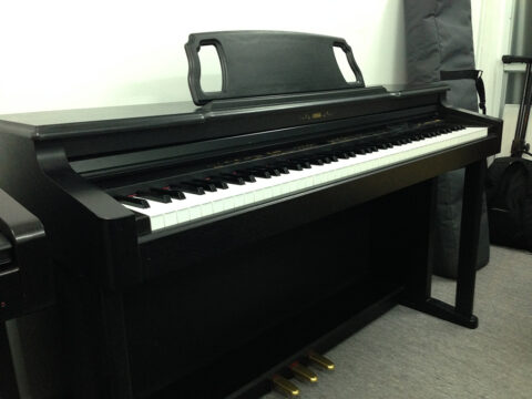 Đàn Piano Điện Korg C 700