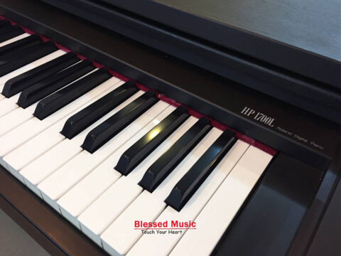 Đàn Piano Điện Roland HP 1700