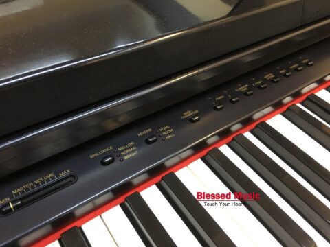 Alternative view of Đàn Piano Điện Yamaha CLP 560