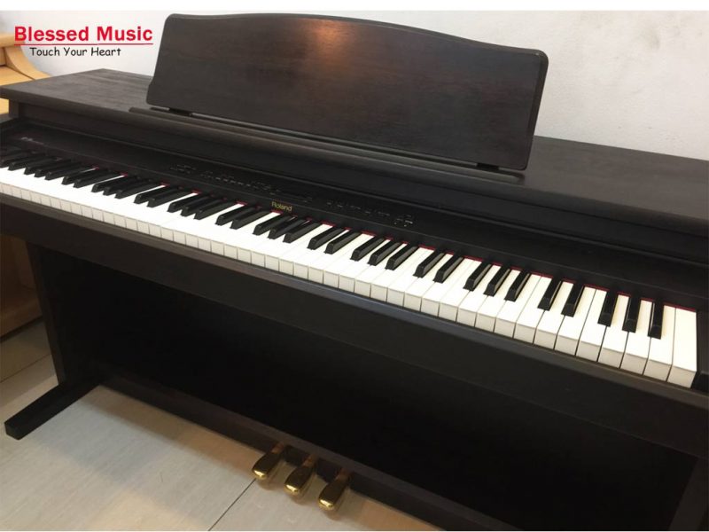 Đàn Piano Điện Roland HP 330