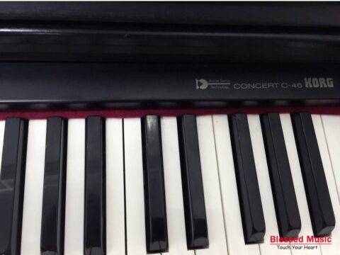 Bán Piano Korg C 46