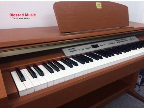 Bán Piano Yamaha CLP 120 C