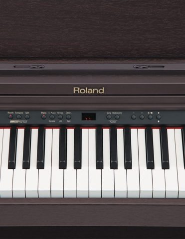Đánh Giá Đàn Piano Điện Roland RP 201
