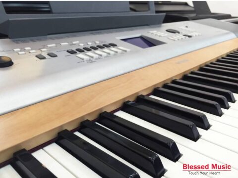 Bán Piano Yamaha DGX 630