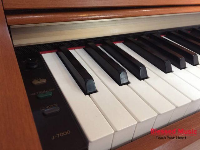 Đánh Giá Đàn Piano Điện Yamaha J 7000