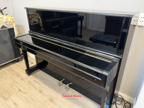 Đàn Piano Yamaha E502