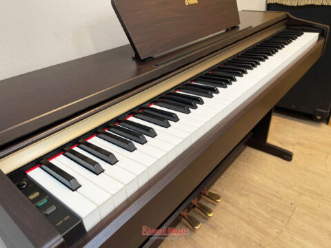 Đàn Piano điện Yamaha YDP 123R