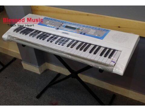 Alternative view of Đàn Organ Yamaha EZ J 200