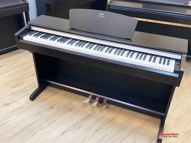 Đàn Piano điện Yamaha YDP 141R