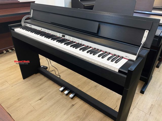 đàn piano điện Roland DP 990B
