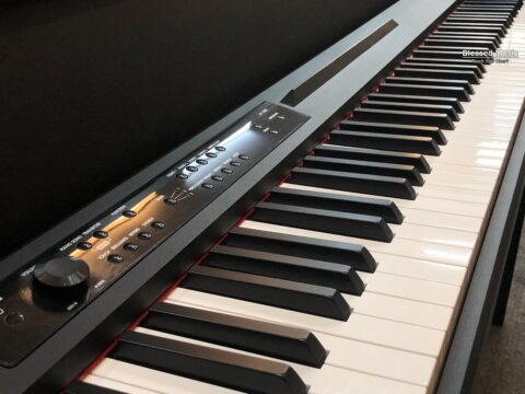 Đàn Piano điện Korg LP 380B