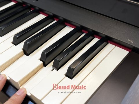đàn Piano điện Roland HP 601