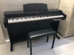 Đàn Piano điện Roland RP 302