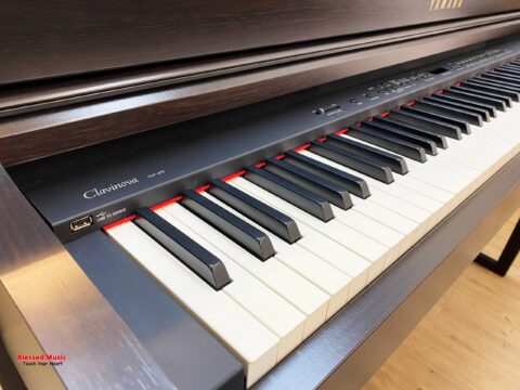 đàn piano điện Yamaha CLP 470R