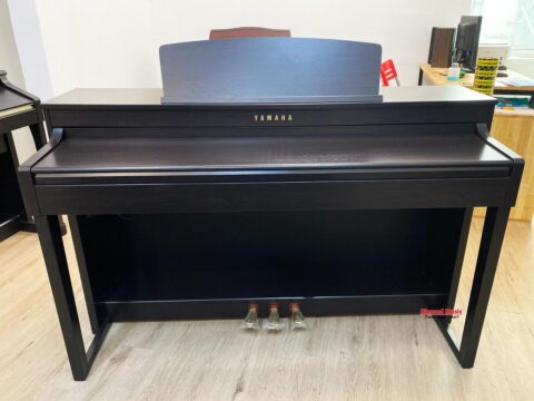 Đàn Piano điện Yamaha CLP 440R