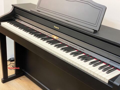 đàn Piano điện Roland HP 506