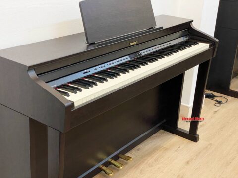 Đàn Piano điện Roland HP 503