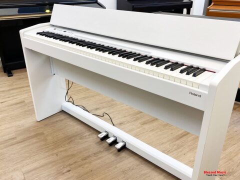 Đàn Piano điện Roland F 120