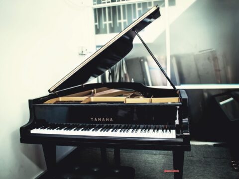 Đàn Piano cơ Yamaha G3