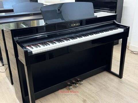 Đàn Piano điện Yamaha CLP 470PE