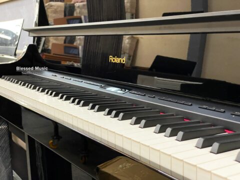 Đàn Piano Roland LX 15 PE
