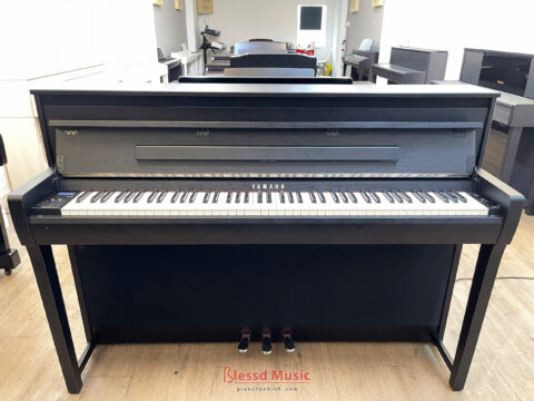 Đàn Piano điện Yamaha CLP 685B