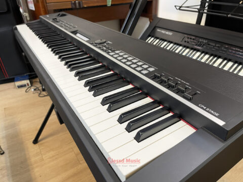 Đàn Stage Piano Yamaha CP 4