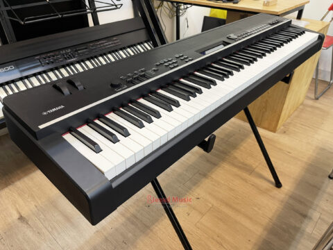 Đàn Stage Piano Yamaha CP 4