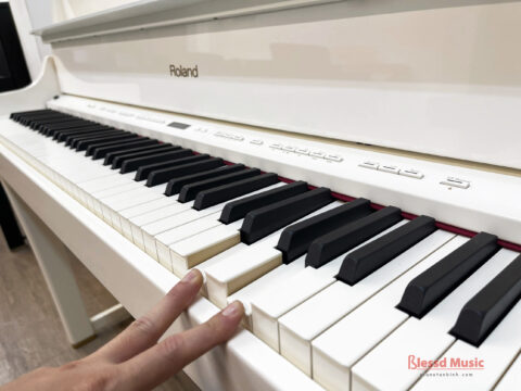 Đàn Piano Điện Roland LX 15 PW