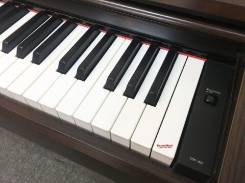 Đàn Piano điện Yamaha YDP 140