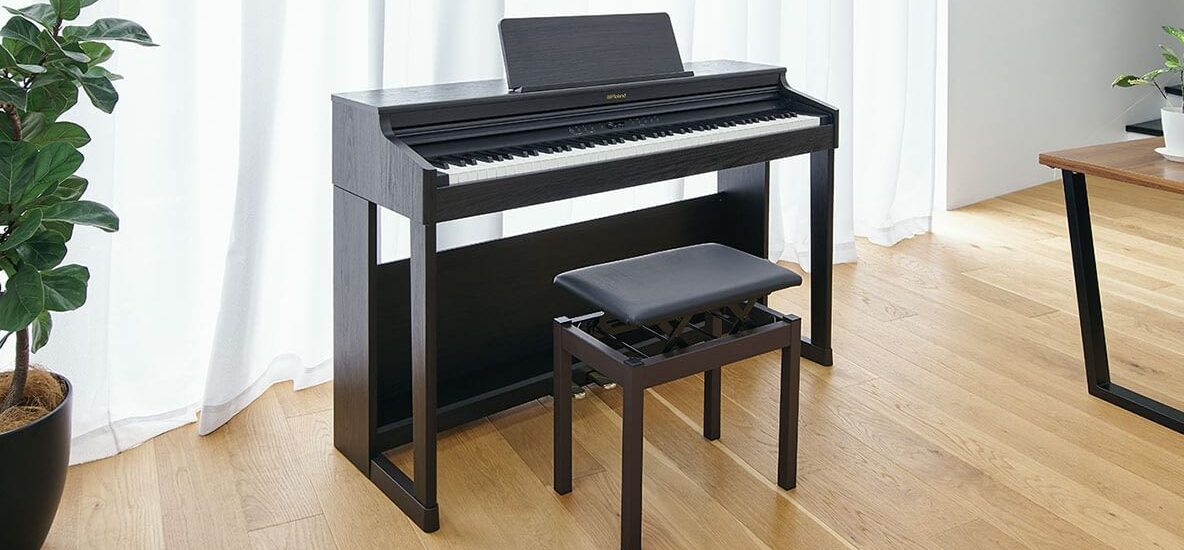 Đàn Piano điện Roland RP 701