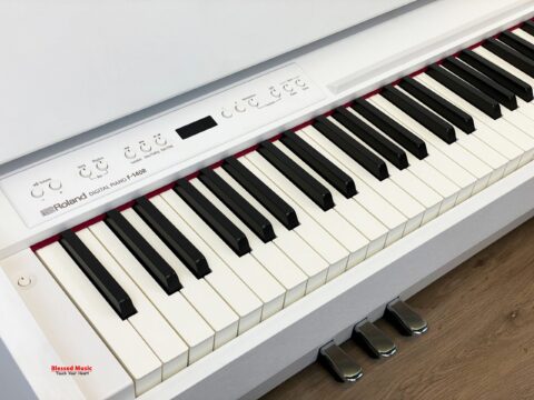 Đàn Piano điện Roland F140r