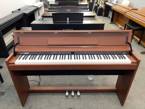 Đàn Piano điện Roland DP 990F MC