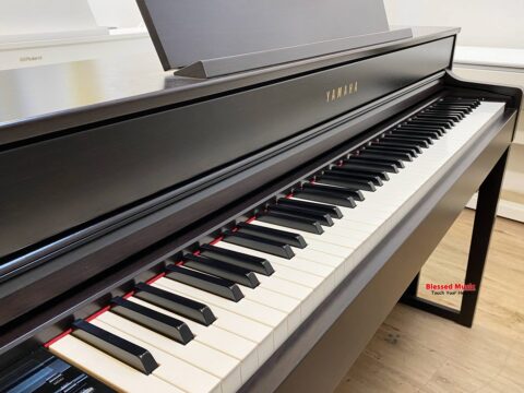 Đàn Piano điện Yamaha CLP 545 R