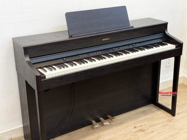 Đàn Piano điện Roland HP 702 DR