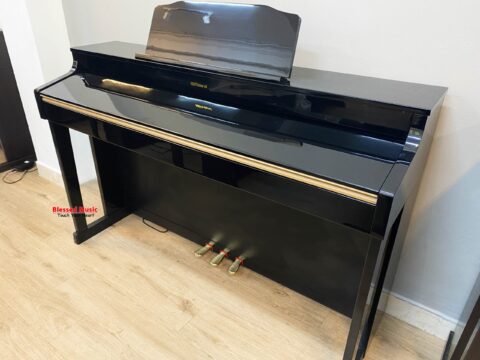 đàn piano điện Roland HP 603