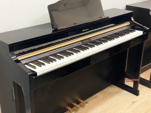 đàn piano điện Roland HP 603