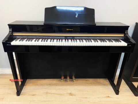 đàn piano điện Roland HP 603