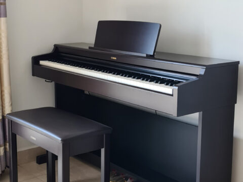 Đàn Piano điện Yamaha YDP 165R