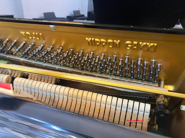 Piano cơ Yamaha u1f