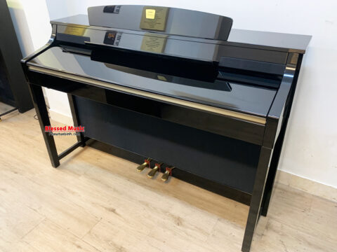 Đàn Piano điện Yamaha CLP 380 PE
