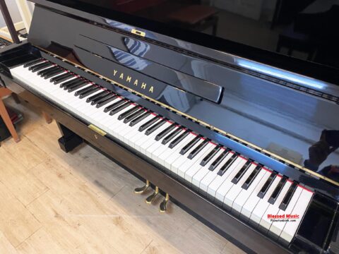 Đàn piano cơ Yamaha U1E
