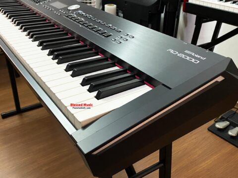 đàn Piano Roland RD 2000