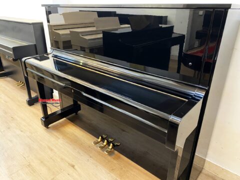 đàn piano cơ Yamaha U1G