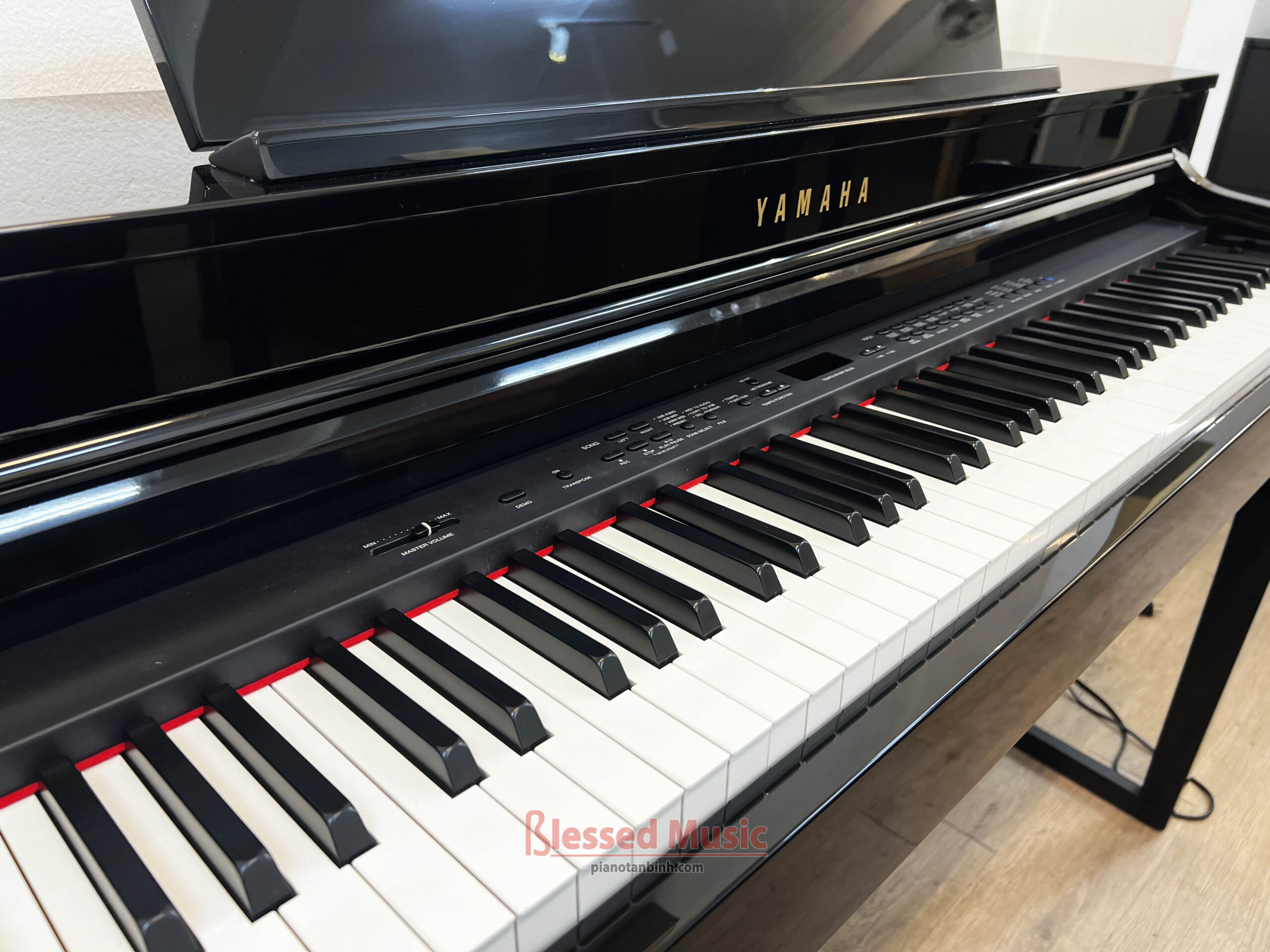 Đàn Piano điện Yamaha CLP 470PE