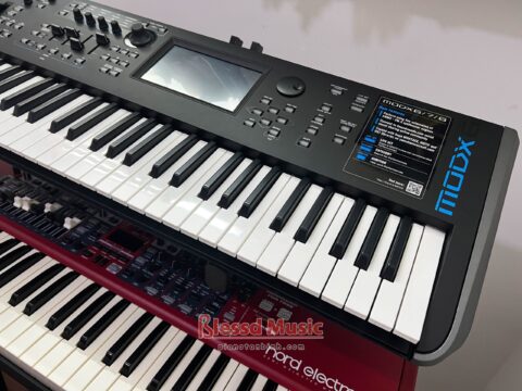 Đàn Yamaha MODX 6